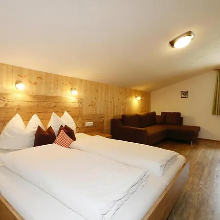 House In With Panoramic Views, Cleaning Included * Zell am Ziller