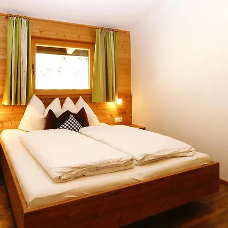 Nyaraló House In With Panoramic Views, Cleaning Included *