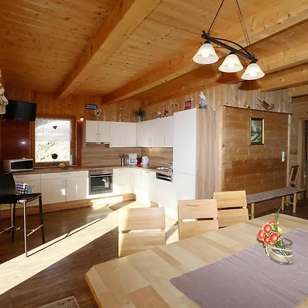 House In With Panoramic Views, Cleaning Included Nyaraló