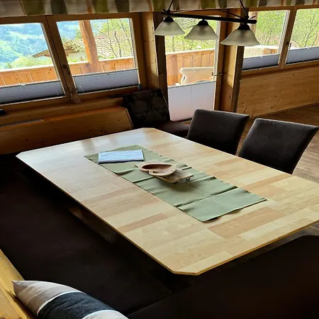 House In With Panoramic Views, Cleaning Included Nyaraló Zell am Ziller